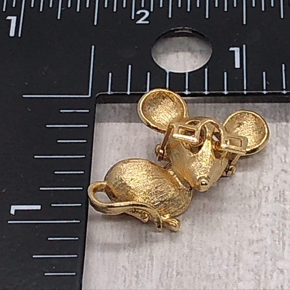 70's Vintage Avon Mouse Pin Brooch Articulated Glasses Gold Tone Rhinestone Eyes - Picture 8 of 10